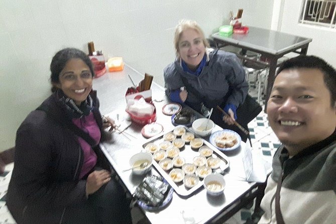 Hue Food Tour by Walking or Cyclo or Motorbike with Driver - Hue Citadel-area food stops: culture with a fork in your hand