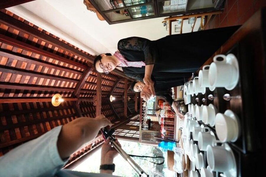 Hue: Night Street Food Tour by Cyclo with a Local Guide - Com hen on the Huong River: a Hue-only taste moment
