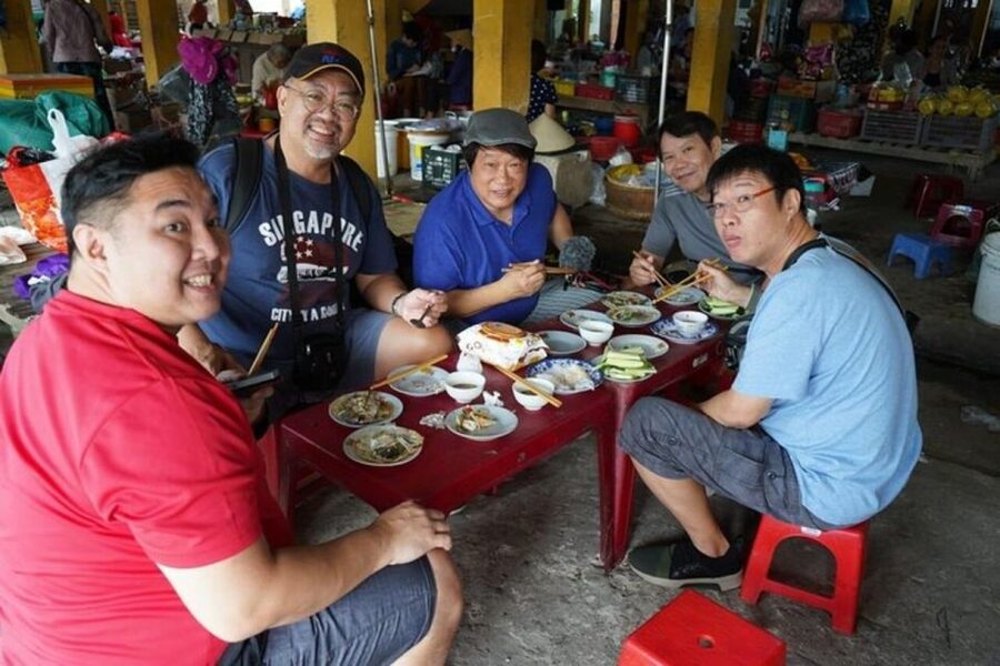 Hue: Night Street Food Tour by Cyclo with a Local Guide - Bun bo Hue: the comfort-food anchor that ties the evening together