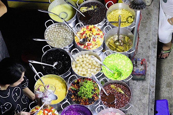 Hue Street Food Tour At Night By Scooter - Stop One: Loc Cake, Beo Cake, Nam Cake, and the Stories Behind Them