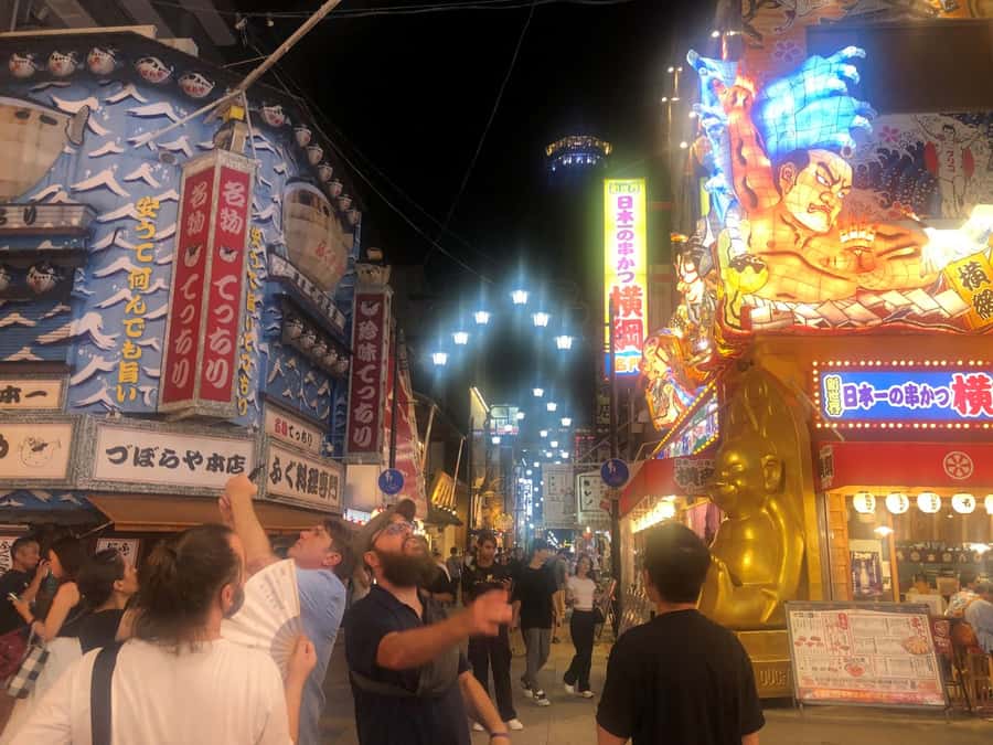 Hungry Osaka Street Food Tour: 15 Dishes & 3 Drinks - Stop 3: Yakitori in a Cozy Restaurant Setting