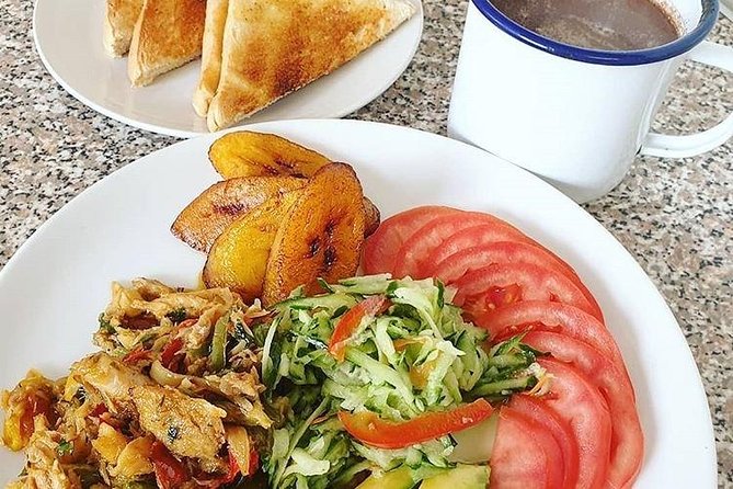 Island Bites & Highlights Food Tour (Full/Half Day) - What you eat: plan to come hungry, not just snacky