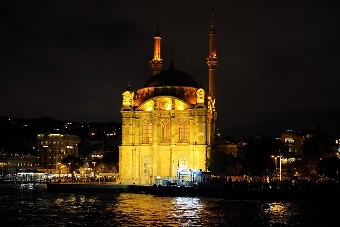Istanbul Evening Sightseeing and Food Tasting Tour - The walk-and-eat structure: what the food stops really feel like