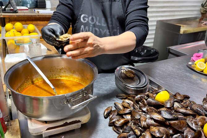 Istanbul Food Tour - History and Culture of Turkish Culinary - Çiçek Pasajı: Where Street Bites Meet Syrup-Sweet Classics