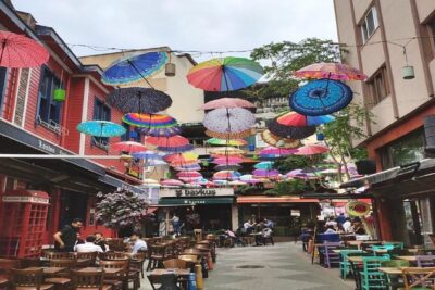 Istanbul Kadikoy Food Tour with 12+ Local Delicacies Tastings - Price and value: what you are really paying for