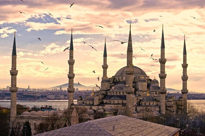 Istanbul Kadikoy Private Food Tour with 12+ Local Tastings - Key highlights you’ll feel on this Kadıköy walk