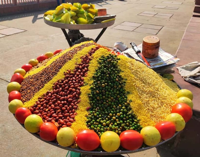 Jaipur Food Walk l Eat Just Like Locals - The dessert finale: home-made sweets like gajar ka halwa