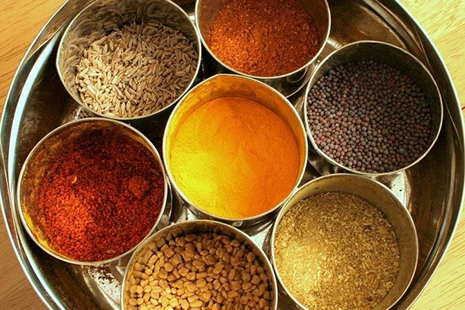 Jaipur Guided Food Walk Eat Just Like a Local - Jaipur street food walk: why this beats wandering