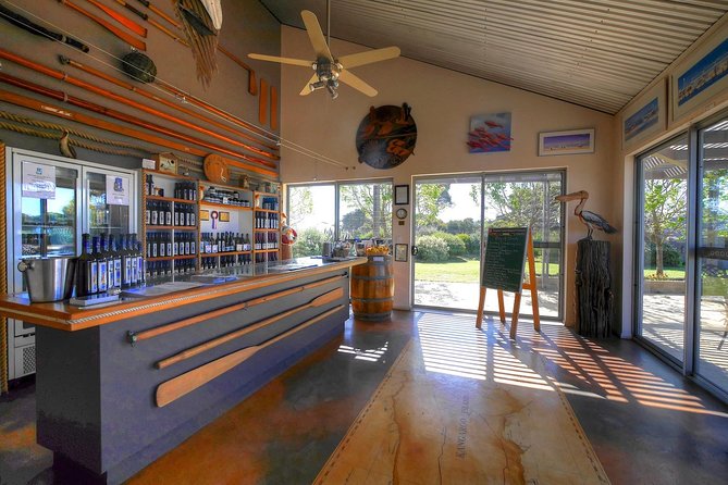 Kangaroo Island Half Day Tasting Tour - A 5-hour half-day tasting tour that trades driving for sipping