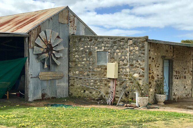 Kangaroo Island Half Day Tasting Tour - Stop 1: Clifford’s Honey Farm for Ligurian bee stories and honeycomb ice cream