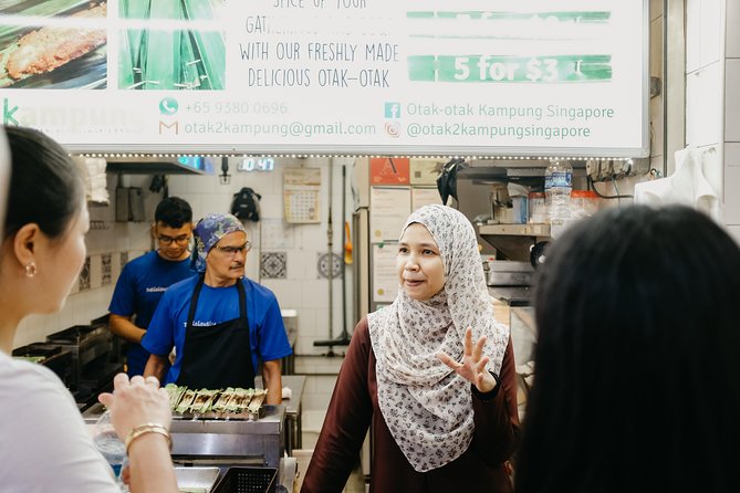 Katong Evening Food Tour - Stop 1: SingaBites and Peranakan Flavor in a Heritage Setting