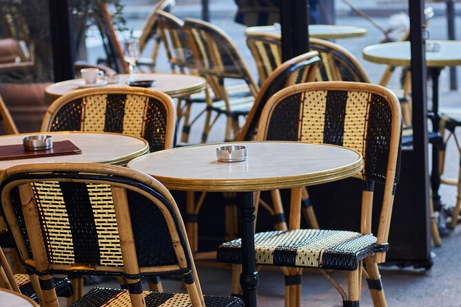 -Kids friendly- Eat, play, love Montmartre: 3H Walking Food Tour - Why Montmartre Works So Well With a Food + Game Plan