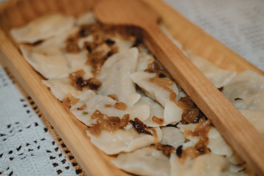 Krakow: Traditional Polish Food and Drinks Tasting Tour - Quick Logistics That Matter for a Smooth 3 Hours