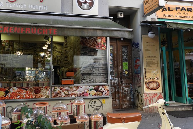 Kreuzberg kulinarisch – Die Food Tour - What You Actually Eat: Tastings, Snacks, and No Extra Stops to Pay