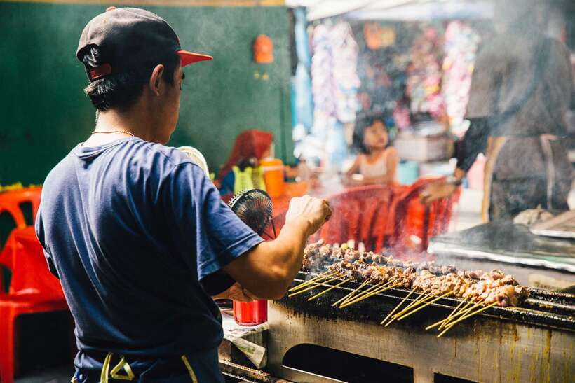 Kuala Lumpur: Private Food Tour – 10 Tastings with Locals - Your guide matters: from TK’s connections to Zack’s stories