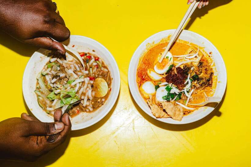 Kuala Lumpur: Sambal Street Food Tour with 15+ Tastings - Meeting Point on Jalan Raja Alang: How to Get There Without Chaos