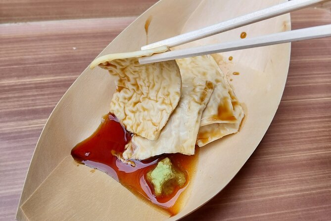 Kyoto Food Tour of 10 Tastings with Wagyu, Mochi & More Surprises - Price and value: $142 for Kyoto snacks, drinks, and pacing