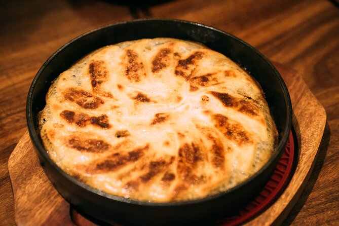 Kyoto: Gion Local Food Tour (Taste 15 Dishes) - Why the guide and small group size change the whole experience