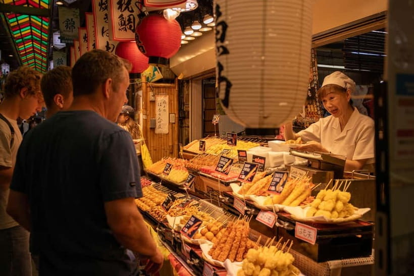 Kyoto: Local Food Tasting Tour at the Nishiki Market - The guide makes the whole 3-hour plan feel easy
