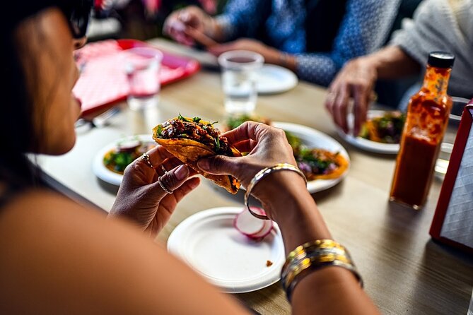 LA Venice Beach Hidden Gems Food Tour With 6 Food Tastings - Stop 2: Venice’s Outdoor Weightlifting Playground (Not What You Expect)
