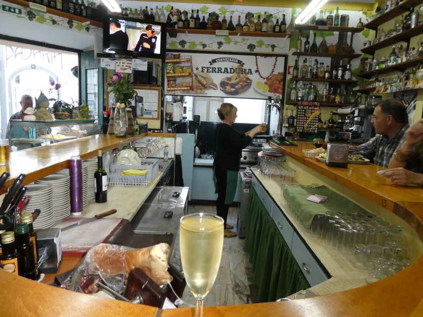 Lagos: 3-Hour Algarve Classic Food Tour - Practical tips before you go (so the tastings feel fun)