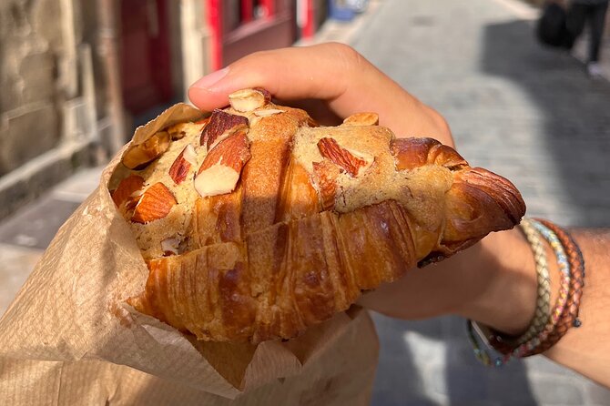 Latin Quarter Pastries & Chocolate Food Tasting Tour - Six tasting stops without the bakery roulette