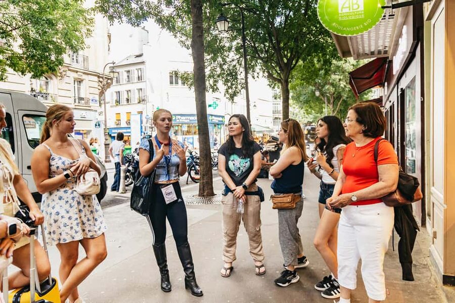 Le Marais Walking Food Tour with Cheese, Wine & Pastries - The restaurant stop: when the tour turns from sampling to a proper bite
