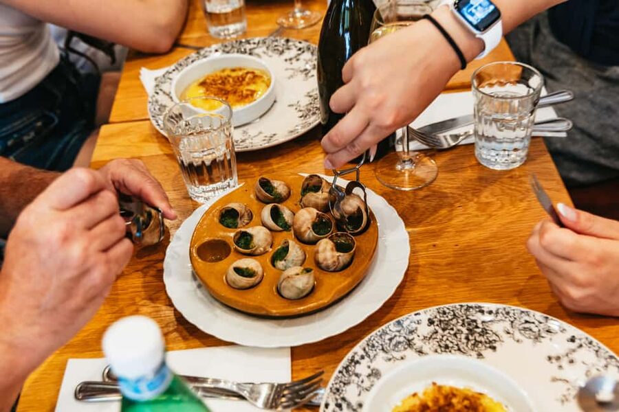 Le Marais Walking Food Tour with Cheese, Wine & Pastries - Price and value for $153: why it can still feel like a bargain