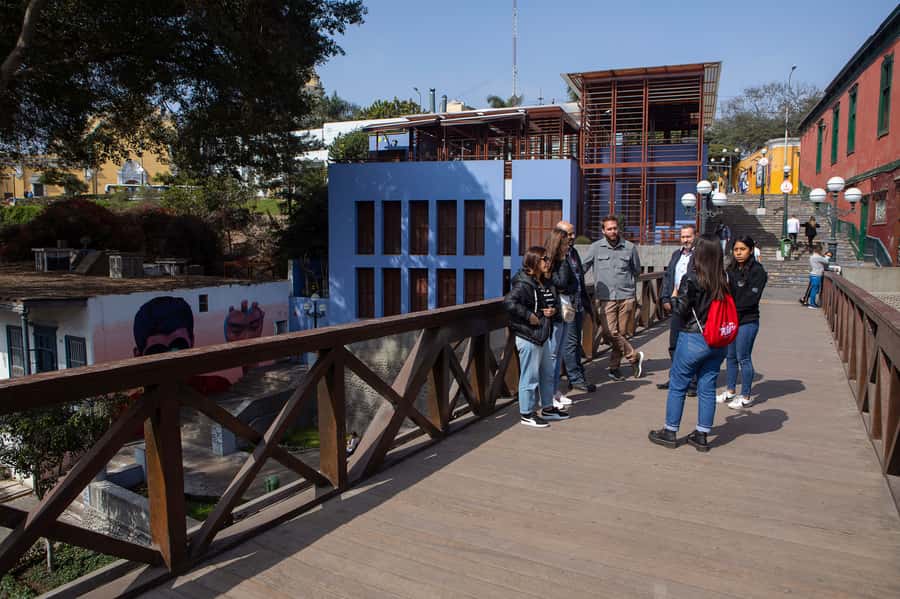 Lima: Ultimate Peruvian Food Tour - Bridge of Sighs and the Barranco walk that makes it feel like Lima
