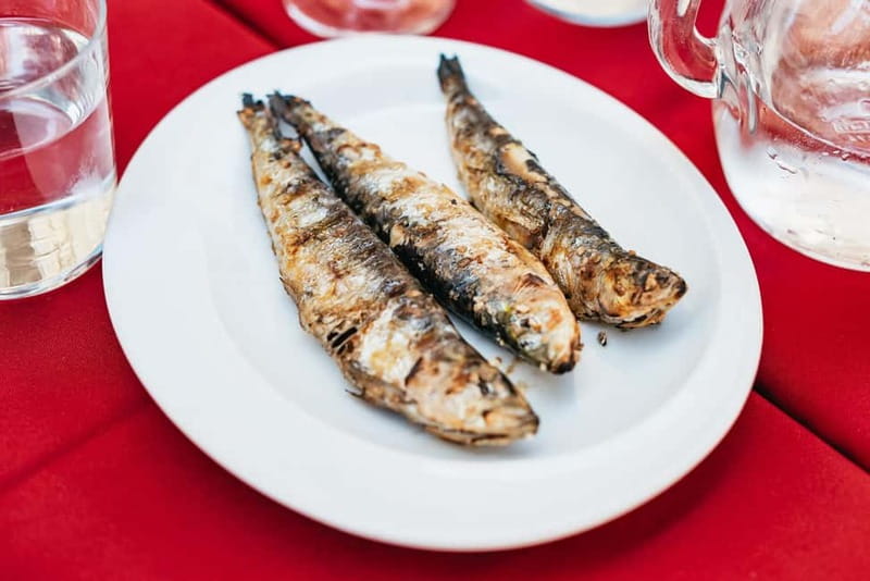 Lisbon: Baixa District Food Tour with Dinner and Drinks - Key highlights worth your time