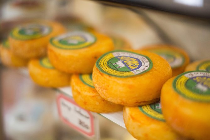 Lisbon Original Morning Food Tour by Food Lover Tour - Market Visit and Petiscos Tasting: How Portuguese Eating Feels
