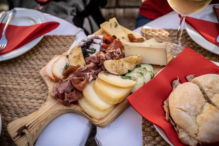 Lisbon: Segway Food Tour of Alfama and Old Town Lisbon - Should you book the Segway Food Tour of Alfama and Old Town Lisbon?