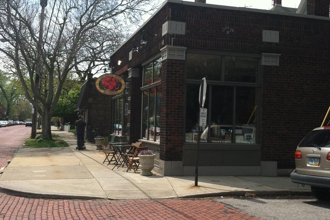 Little Italy Neighborhood Food Tour of Cleveland - Finishing with neighborhood heritage you can still feel