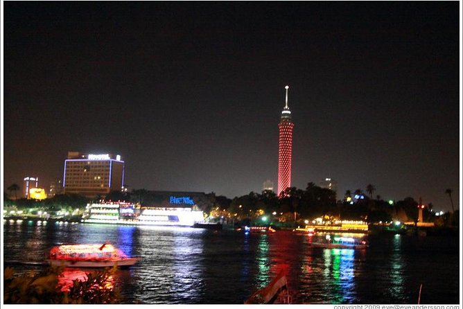 Local Oriental Food Tour from Cairo or Giza hotels - Downtown-to-old-city streets: why a guided night walk helps