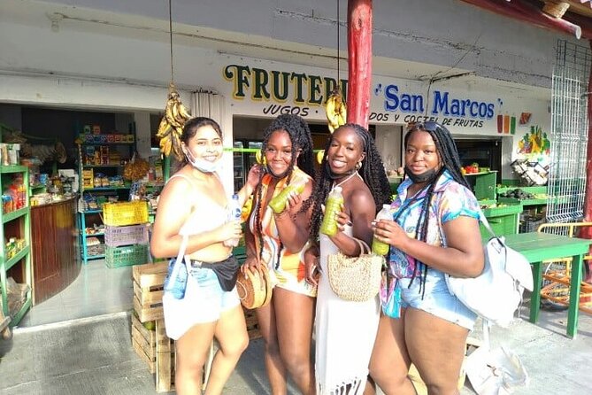 local walking food tour Inlakech Playa del Carmen - Tips to get the most from your 5 pm food crawl