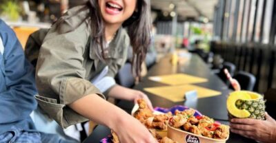 London: Camden Market Food Tour with 7 Street Food Tastings - Meeting Outside The Worlds End: getting your bearings fast