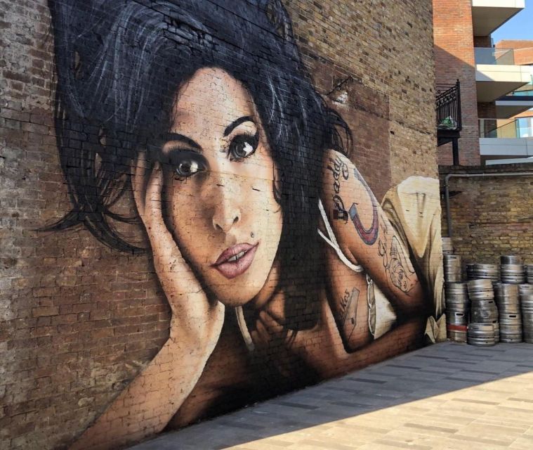 London: Camden Market Food Tour with 7 Street Food Tastings - Micro distillery gin tasting: Camden’s drink culture, explained