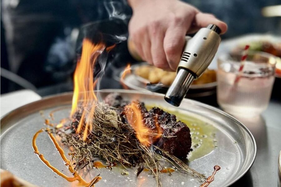 London: Camden Market Food Tour with 7 Street Food Tastings - The Secret Dish: the one stop that keeps the tour feeling fresh