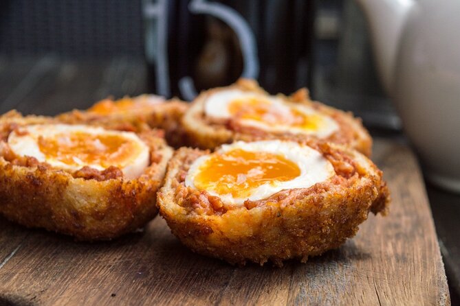 London: London Food Tour of Soho & Covent Garden - Soho’s classic British bites: fish and chips plus pub classics