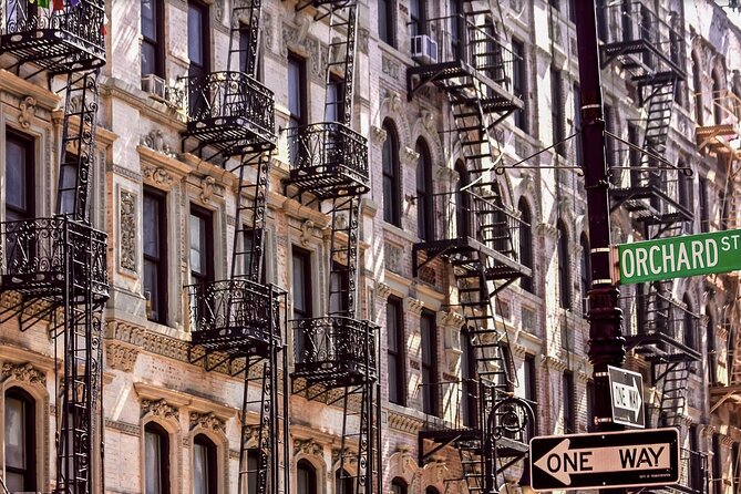 Lower East Side, Chinatown and Little Italy Food Tour - Economy Candy and Ferrara Bakery & Cafe: sweet stops that still feel “NY”