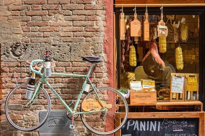 Lucca’s Ultimate Food Tour: Full Tuscan Meal by Do Eat Better - Why Lucca’s Old Town Fits a Food Tour Perfectly