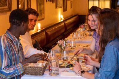 Lyon Old Town Food Tour: Full French Meal with Wine - How the Route Works: From Traboules to Presqu’île to Vieux Lyon