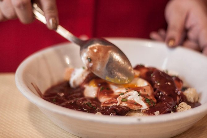 Lyon Old Town Food Tour with 6 French Delicacies & Fine Wine - Key things to know before you go