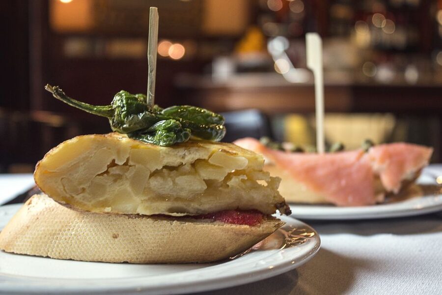 Madrid: Guided Food Tour with Authentic Tapas & Delicacies - Why Madrid Tapas Taste Better With a Guide