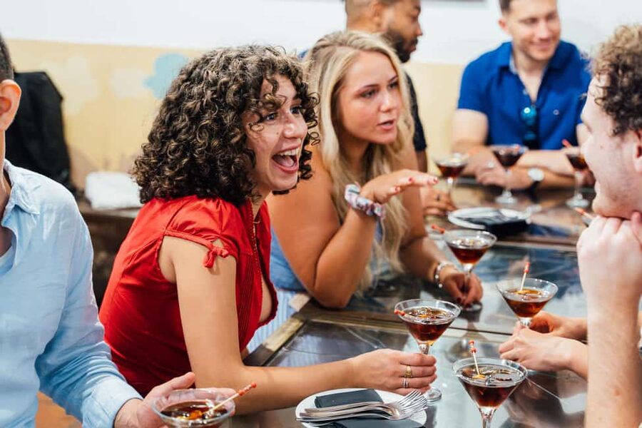 Madrid: Guided Food Tour with Tapas Tastings and Drinks - Meeting Point to Finish Line: Where You’ll Be, When It Matters
