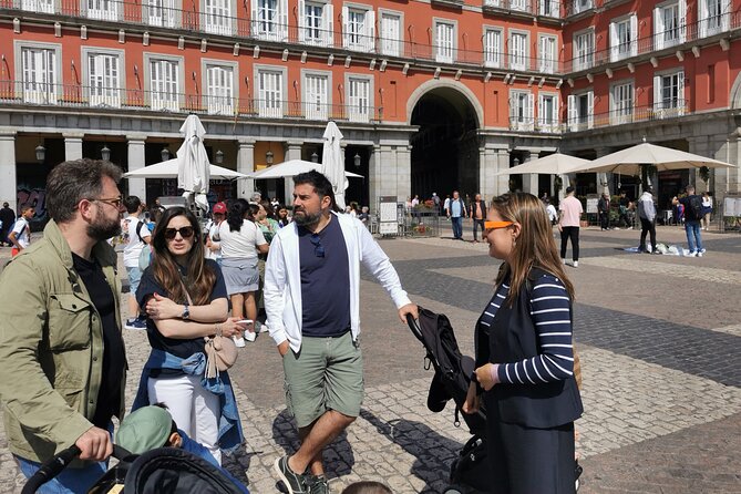 Madrid Street Food Walking Tour in the Plaza Mayor Area - What you actually eat: sandwiches, fried bites, ham-and-cheese, chocolate, churros