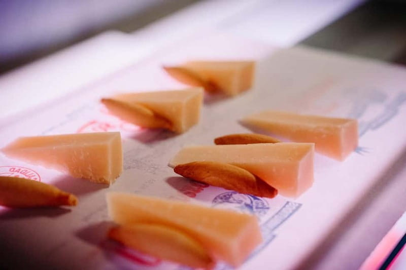 Madrid: Ultimate Food Tour of Local Markets & Tapas - If You Book the 5 PM Tour: Tapas Instead of Churros