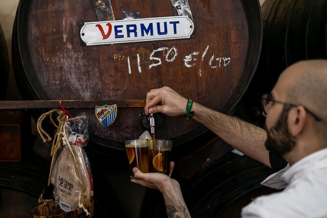 Malaga Food Tour with 12+ Tastings: Tapas, Olive Oil, Ham & More - Why this Malaga tapas-and-olive-oil route feels like the real city