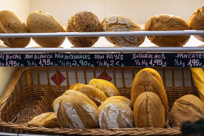 Malaga Food Tour with 12+ Tastings: Tapas, Olive Oil, Ham & More - Walking, timing, and how to keep the day fun
