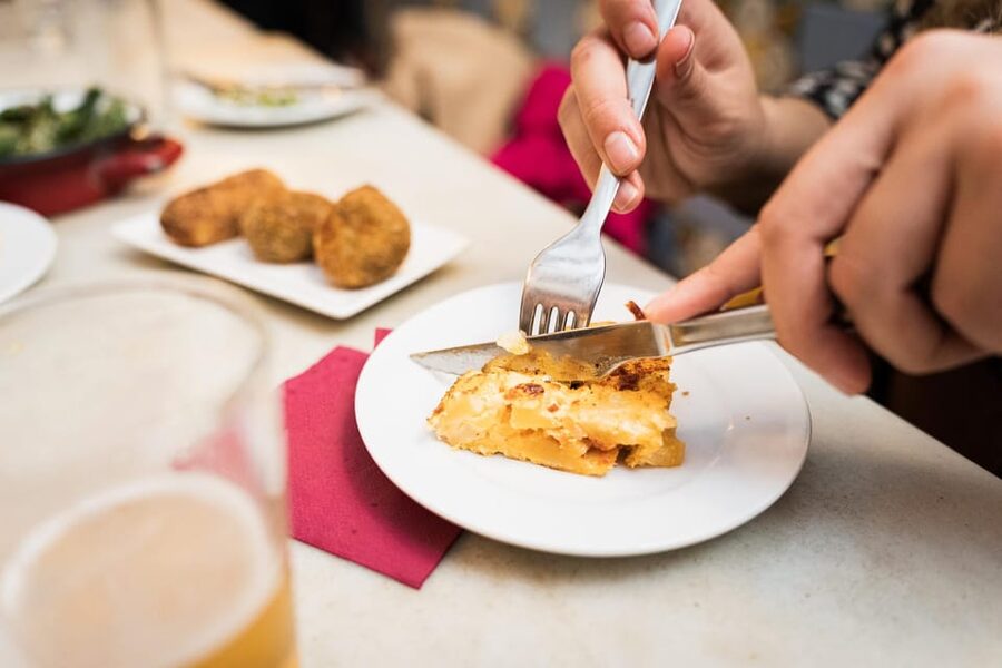Malaga: Food Tour with Local Guide, Tapas, and Drinks - Price and value: $105 for food, water, and alcohol, not just a stroll